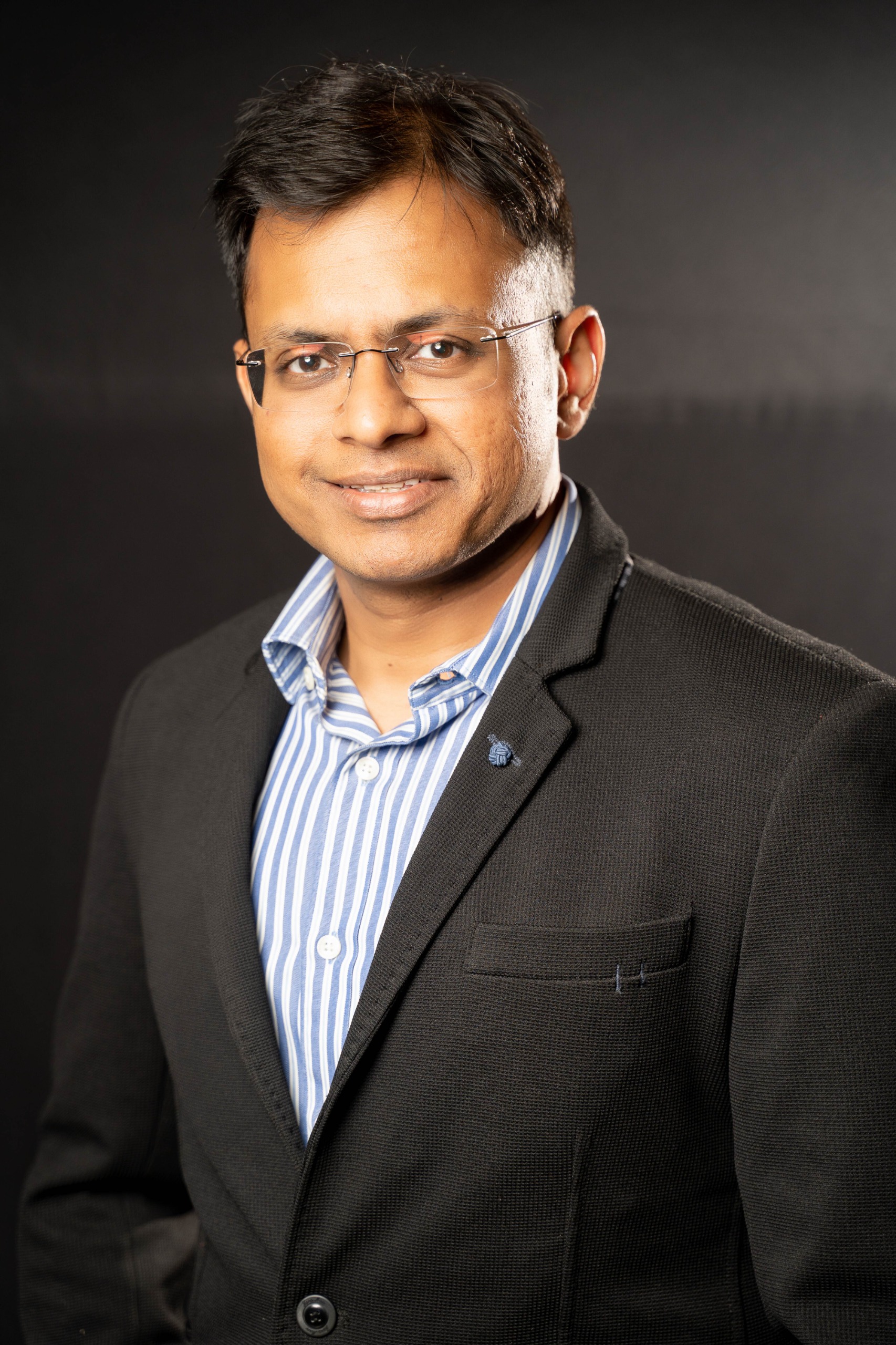 Mr. Rajat Sarawgi, Managing Director